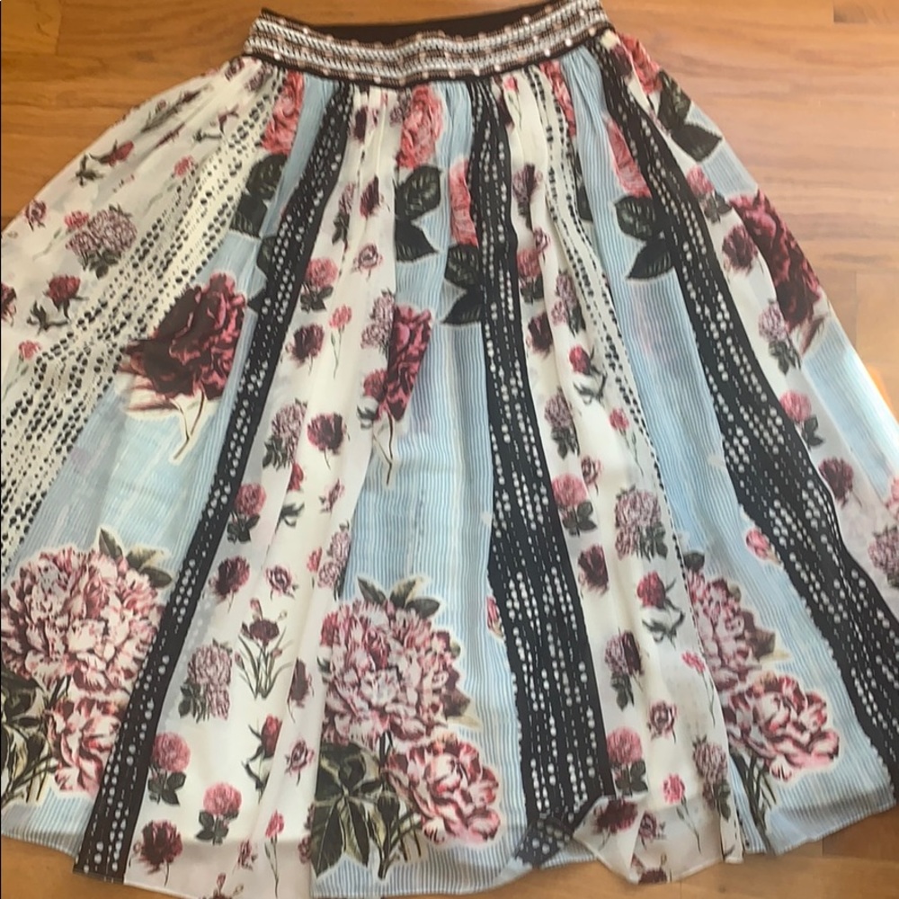 Maxi skirt